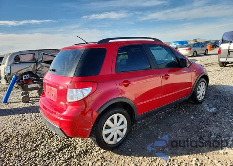 2010 Suzuki Sx4 z USA, uszkodzony, nr VIN JS2YB5A34A6300938